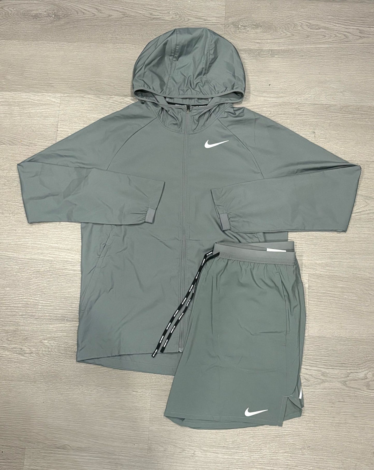 Nike Grey Form Jacket x Short Set
