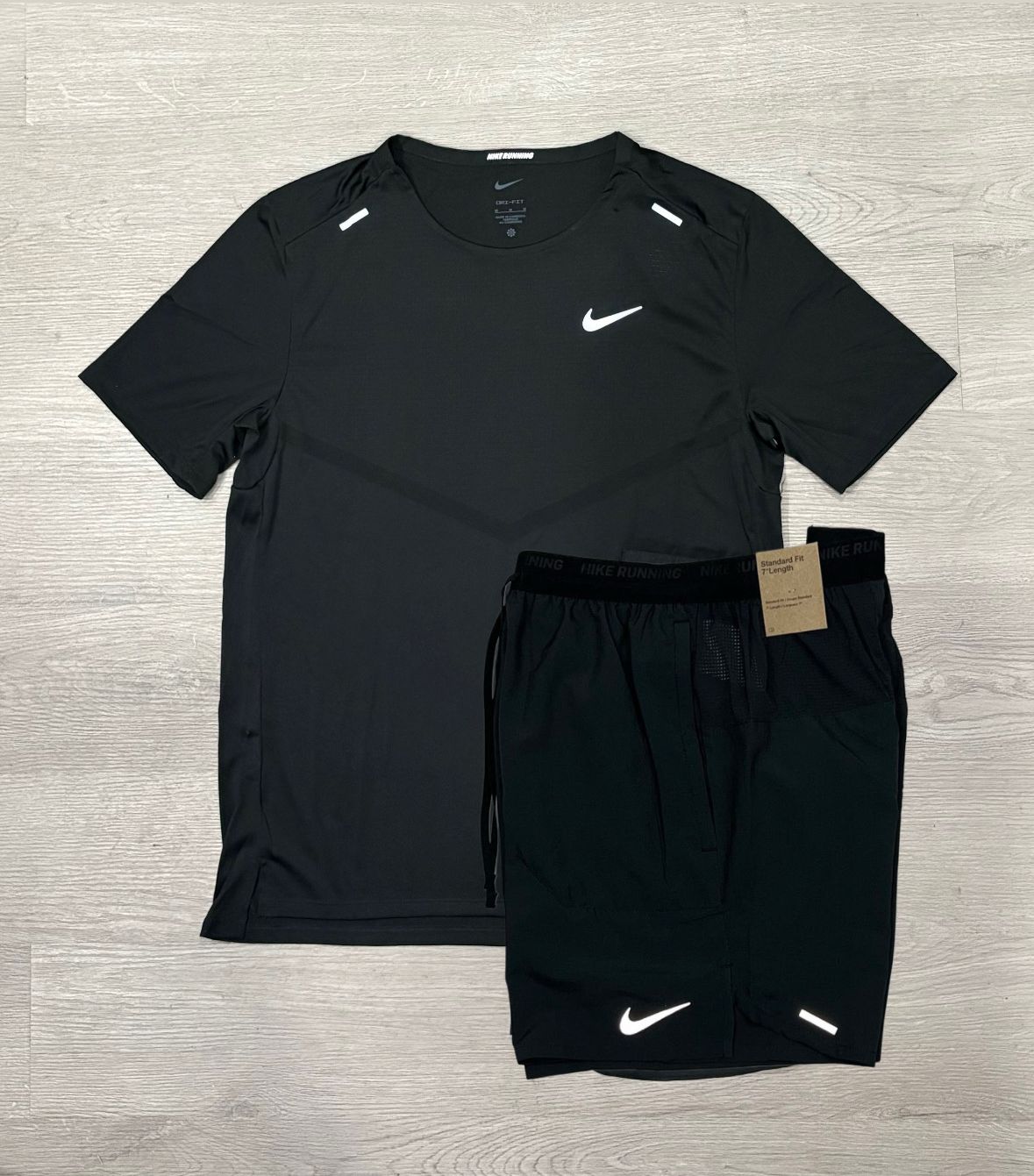 Nike Rise 365 x Flex Shorts Set