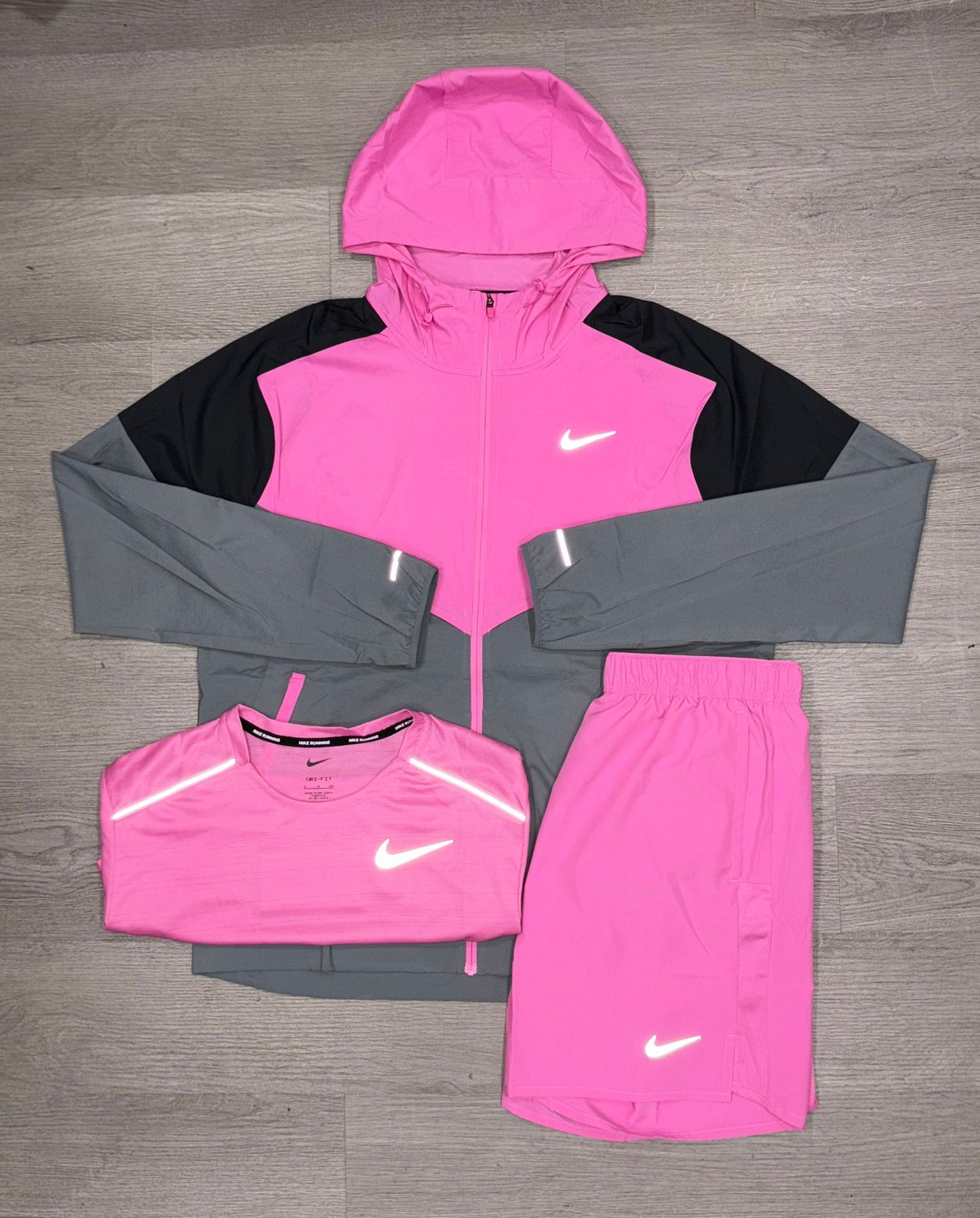 Nike Pink 3-Piece Full Set