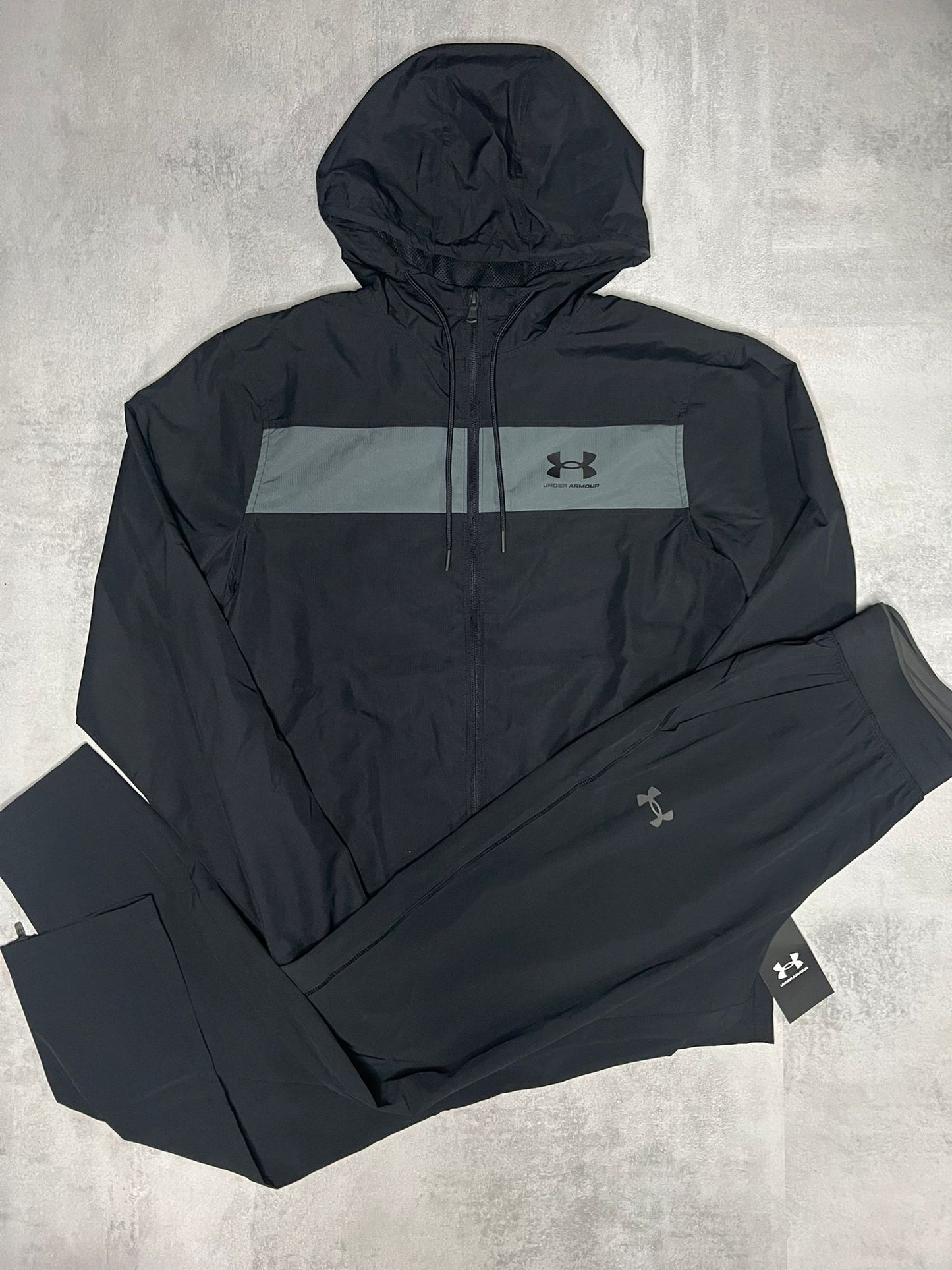 Under Armour Essential Tracksuit