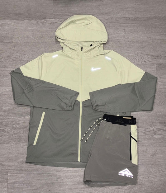 NIke Olive 'UV' Windbreaker Set
