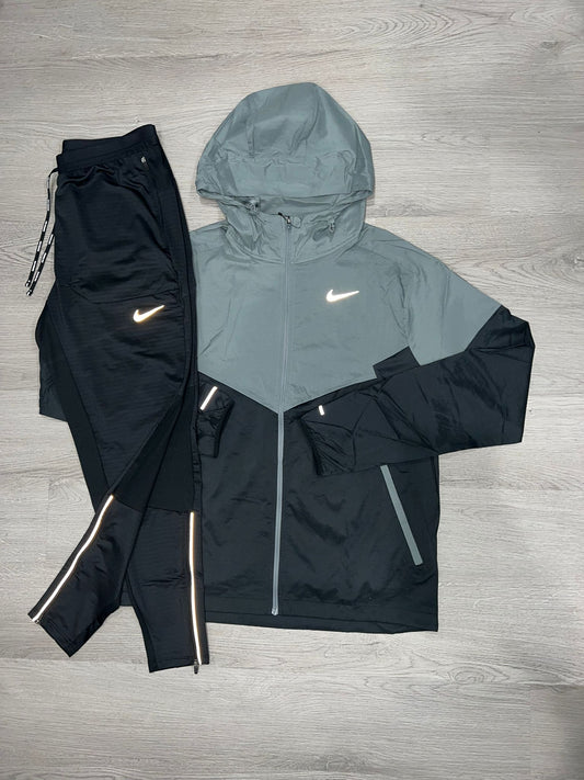 Nike Impossibly Light x Phenom Tracksuit